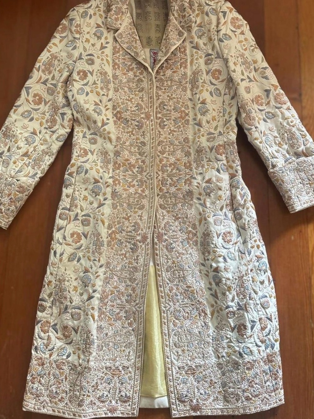 Vintage Johnny Was Biya Double Lined 100% Silk Embroidered Long Coat in Cream